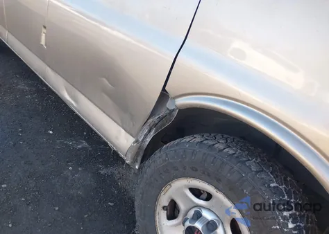 2004 GMC Savana Standard from USA, damaged, VIN 1GKFH15T841129037